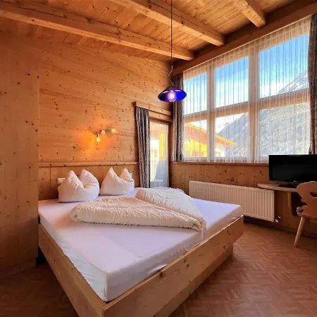 Nadine-3 By Interhome דירה